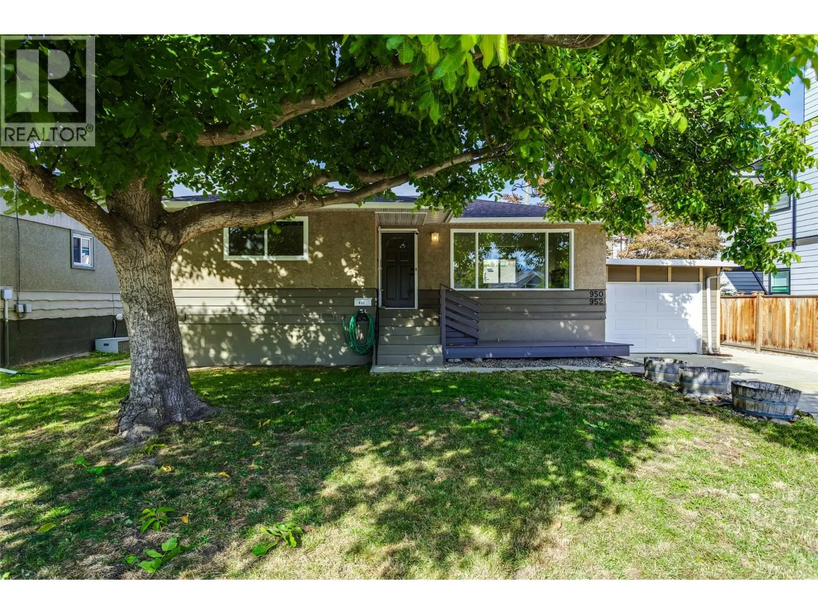 Photo of Listing #10403279