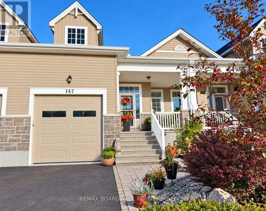147 Oxford Street W, North Grenville