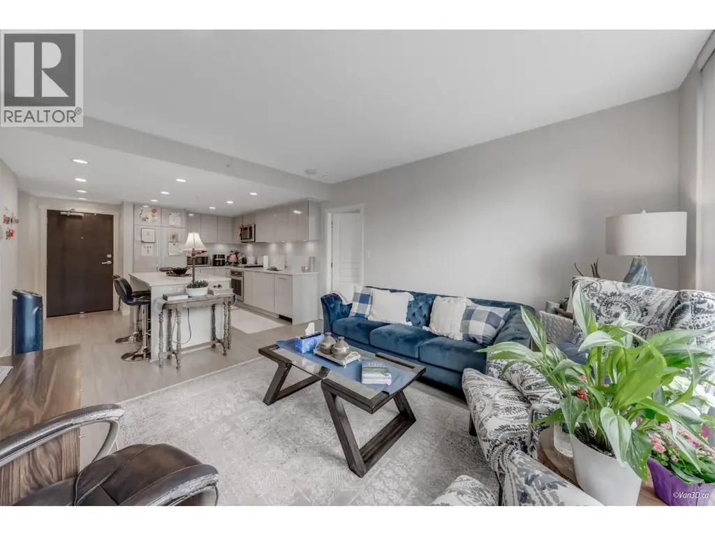 $649000 | for Sale at 304 3100 Windsor Gate | Coquitlam