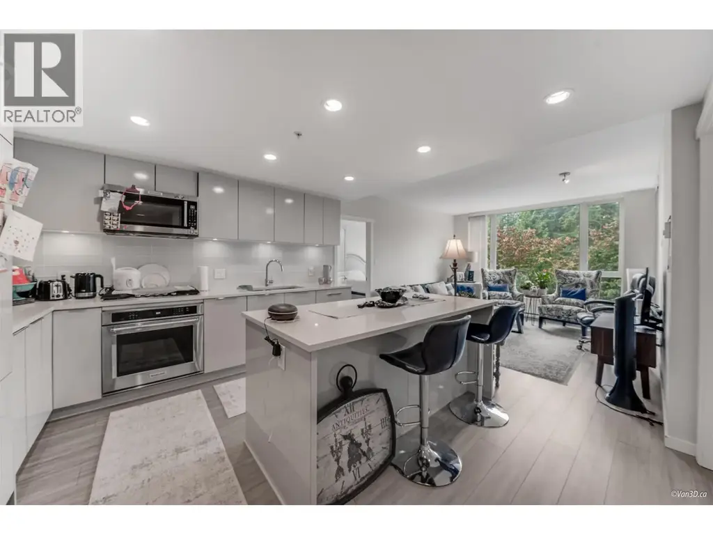$649000 | for Sale at 304 3100 Windsor Gate | Coquitlam