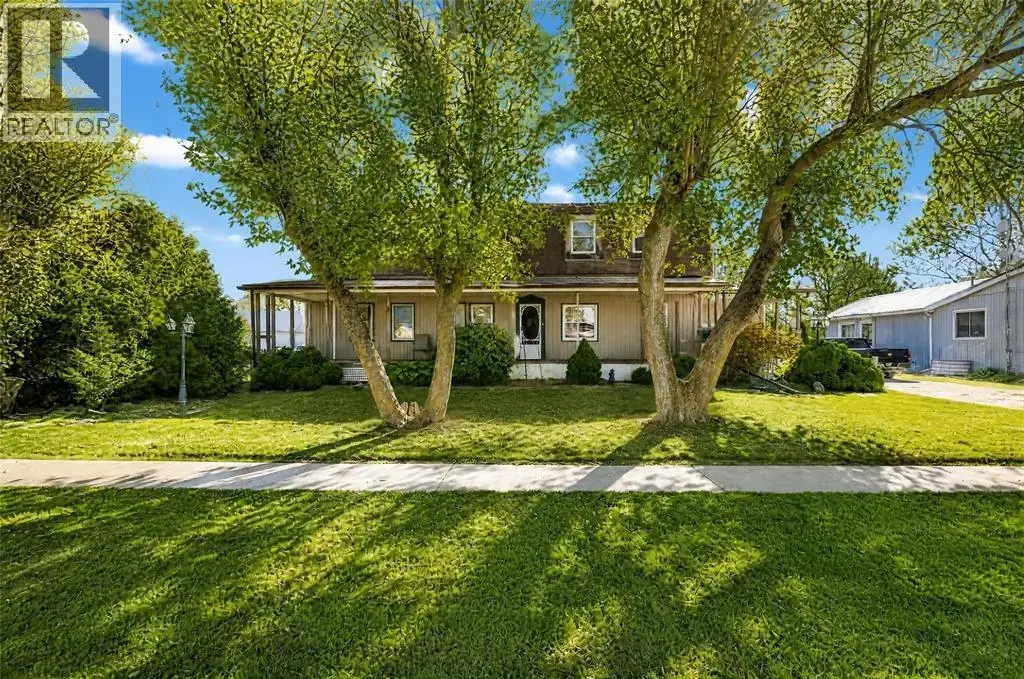 1363 Main Street, St Clair
