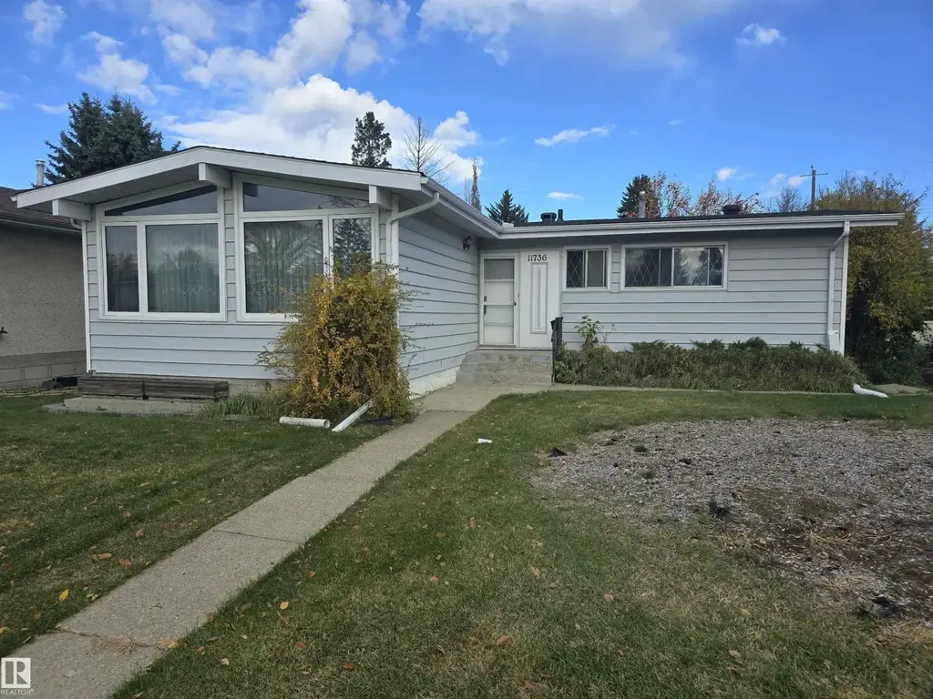 11736 43 Av Nw, Edmonton