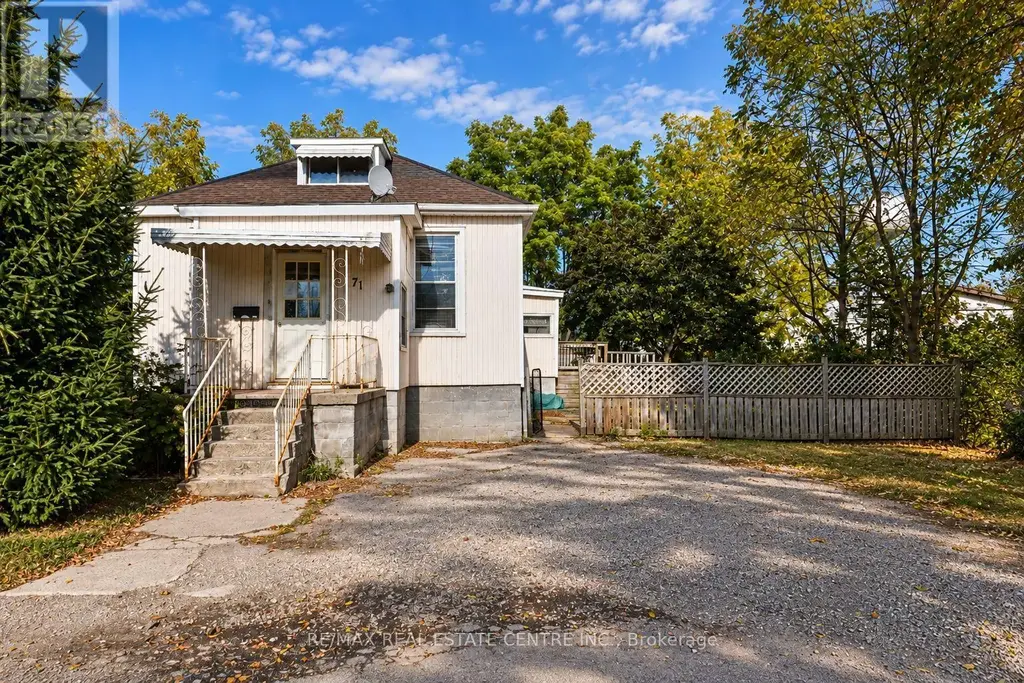 71 Dennis Street, Strathroy-Caradoc (SE)