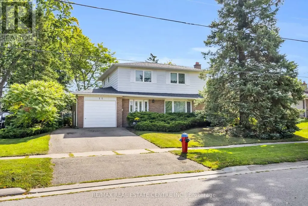 11 Dawson Crescent, Halton Hills (Georgetown)