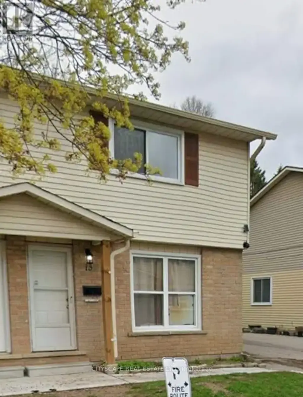 13 - 20 Mayfield Avenue, Waterloo