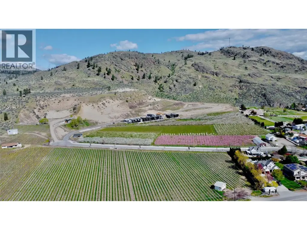1210 Copper Road, Oliver