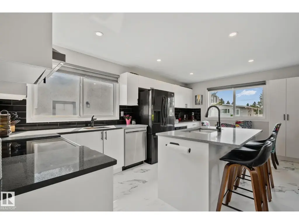 4723 105 St Nw, Edmonton