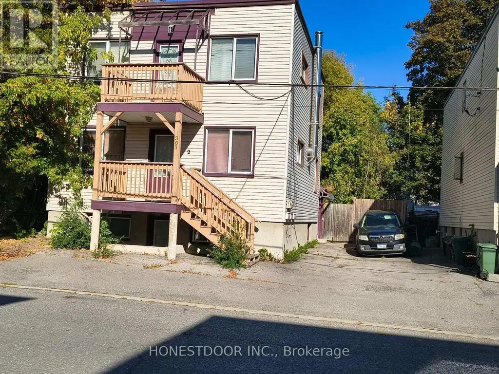 303 Lacasse Avenue, Ottawa