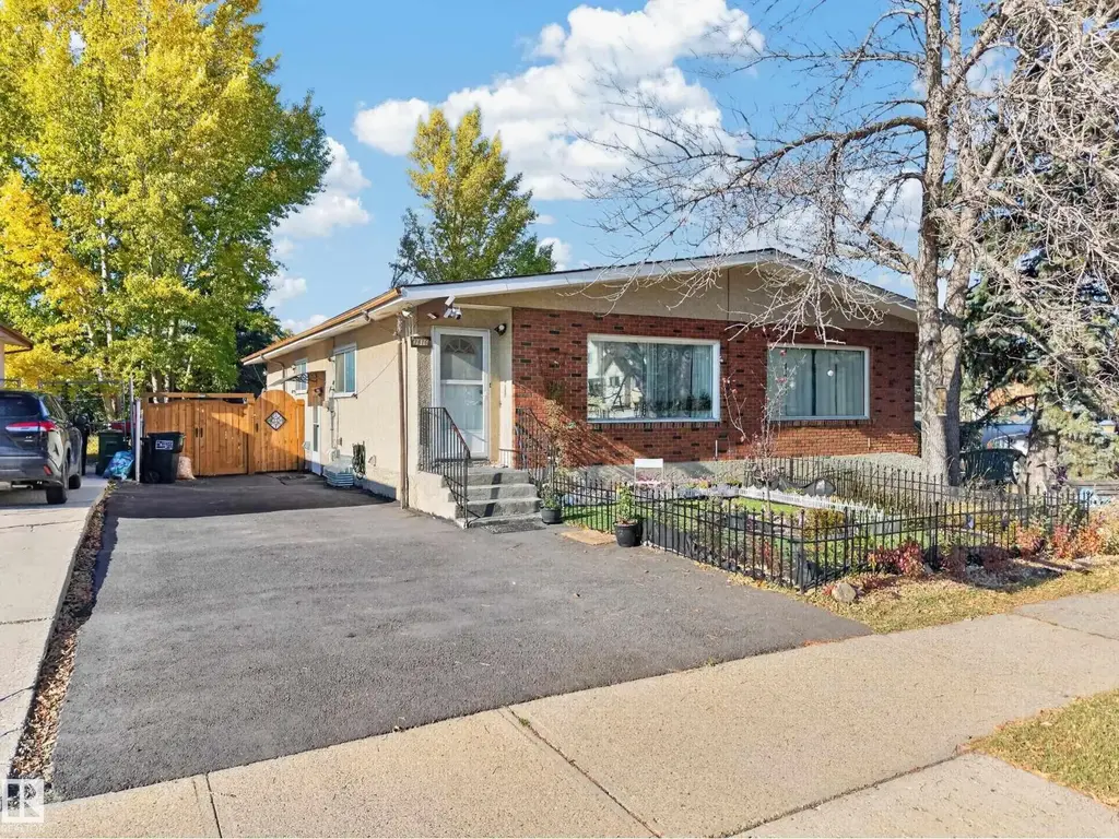 3816 85 St Nw Nw, Edmonton