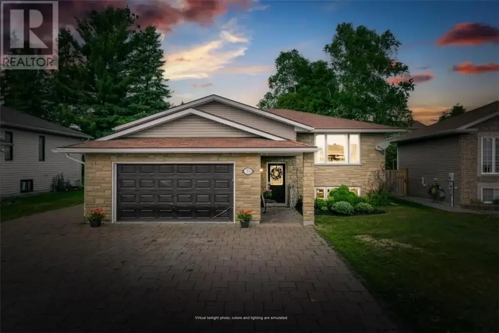 33 Oak, Capreol