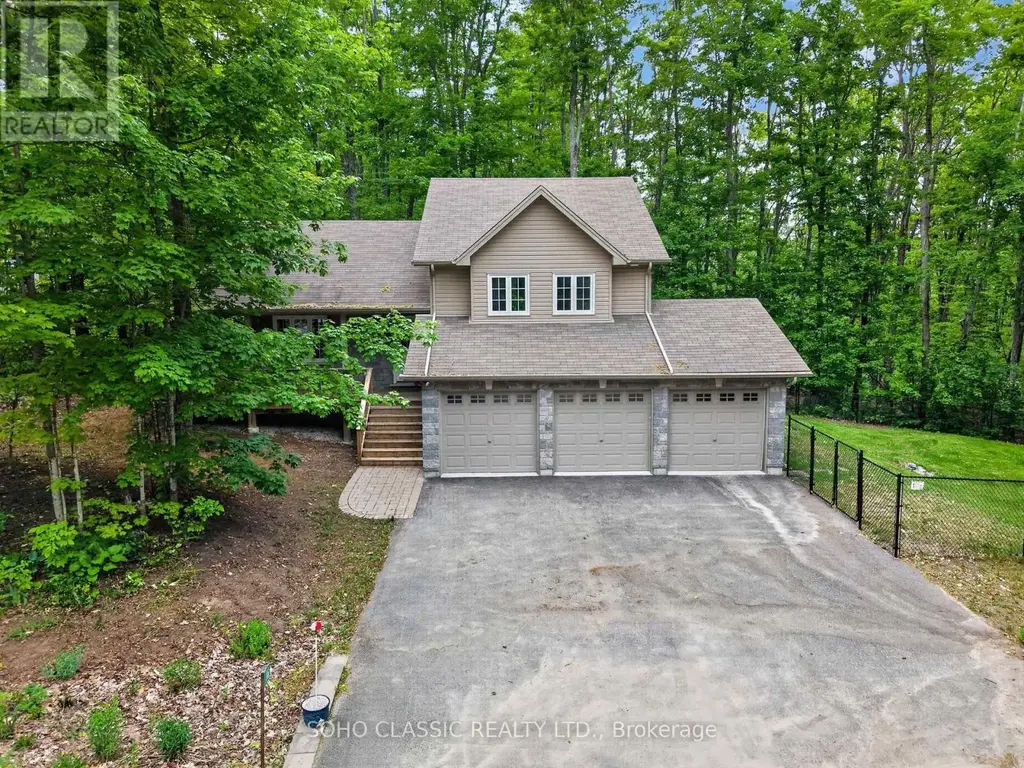 16 Oneida Avenue, Oro-Medonte (Sugarbush)