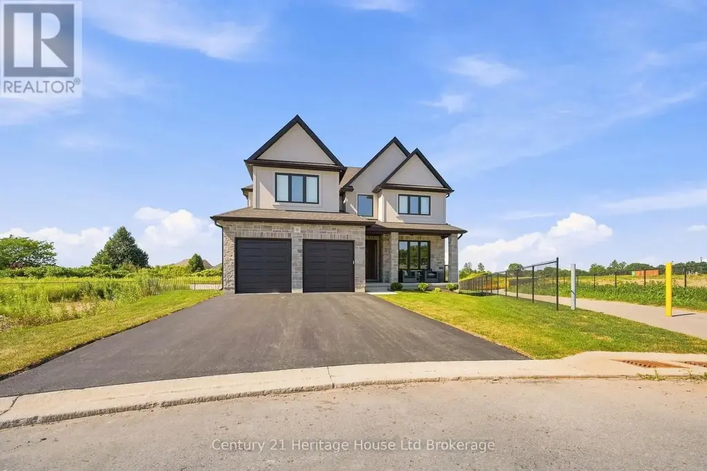 18 Thompson Court, Tillsonburg