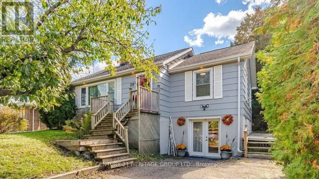 29 George Street, Richmond Hill (Oak Ridges)