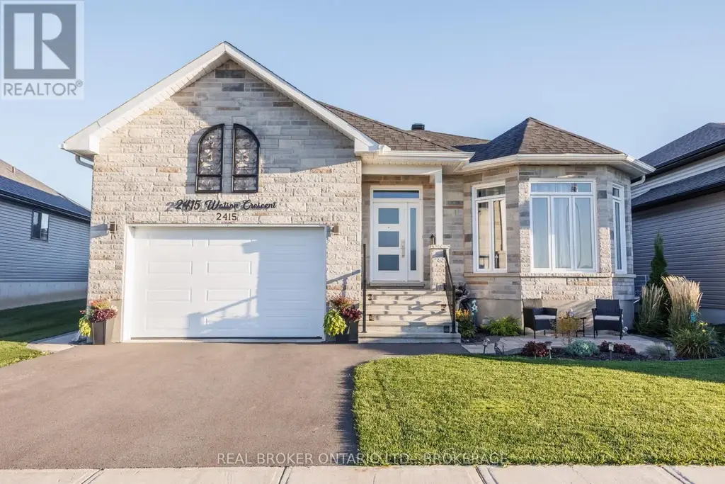2415 Watson Crescent, Cornwall