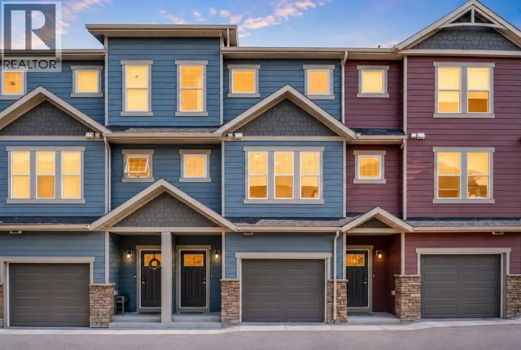 246 Cranbrook Square Se, Calgary