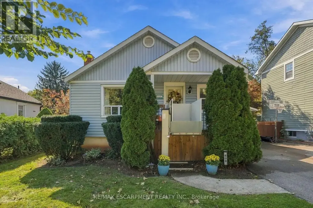 600 Hager Avenue, Burlington (Brant)