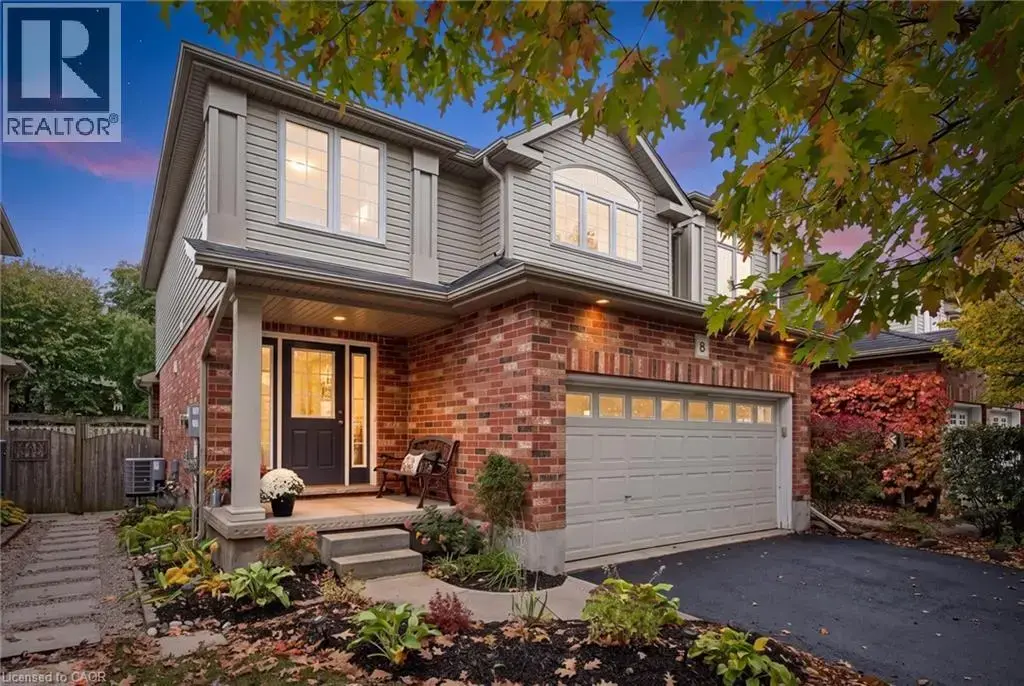 8 Walker Way, Guelph