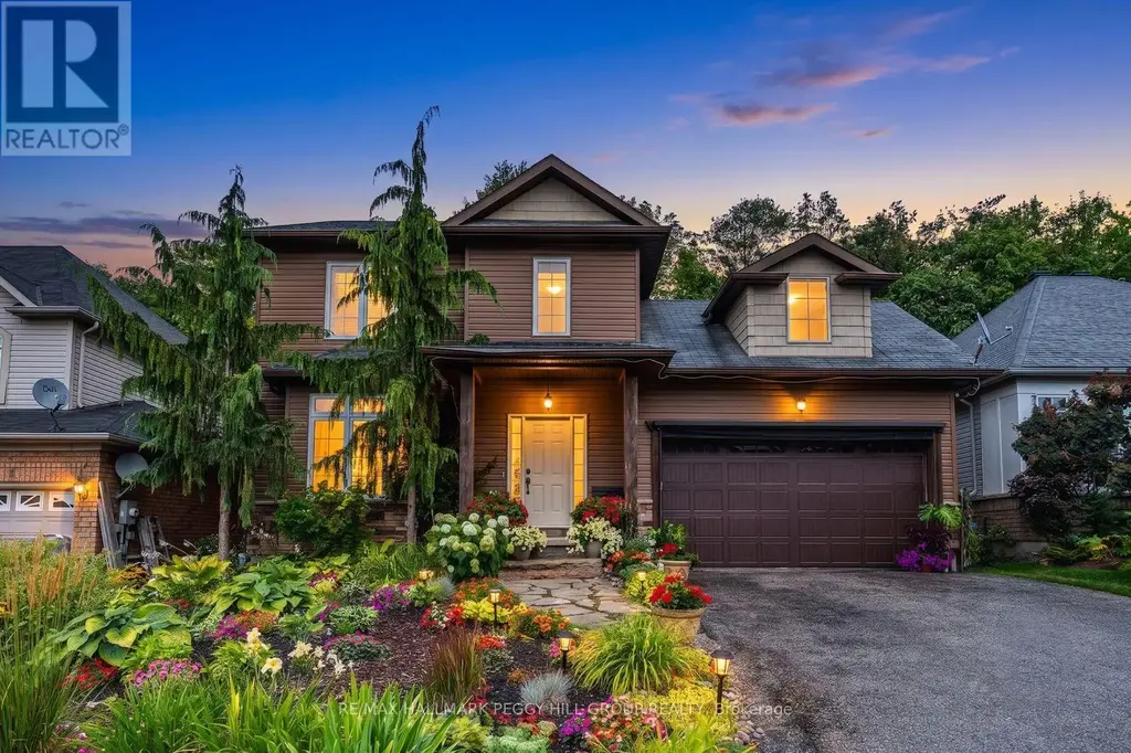 11 Oakmont Avenue, Oro-Medonte (Horseshoe Valley)