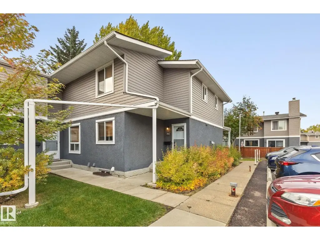 582 Lakewood Rd N Nw, Edmonton