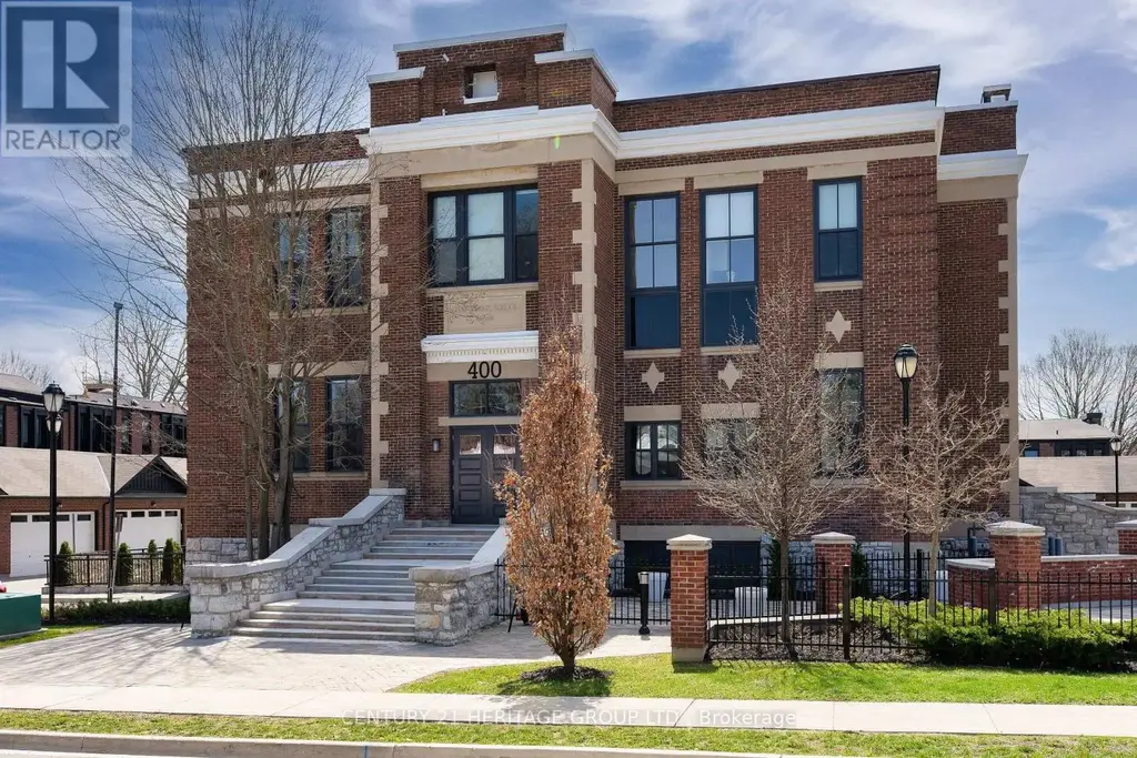304 - 400 Park Avenue, Newmarket (Central Newmarket)