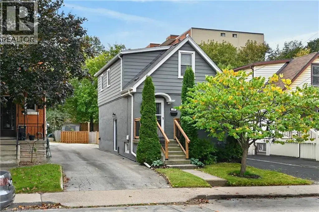 247 Homewood Avenue, Hamilton