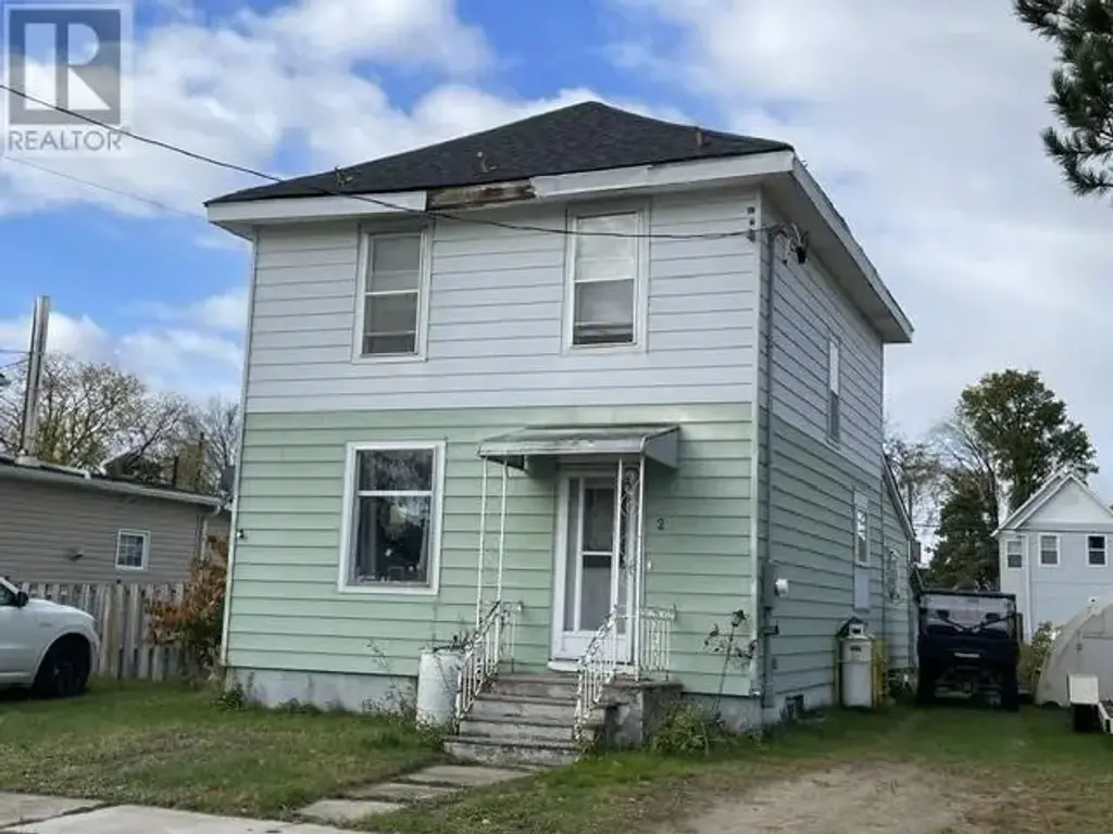 21 Aberdeen St N, CHAPLEAU