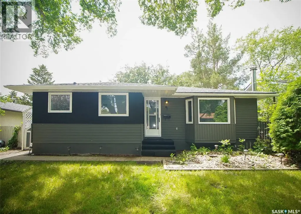 61 Bannister Avenue, Regina