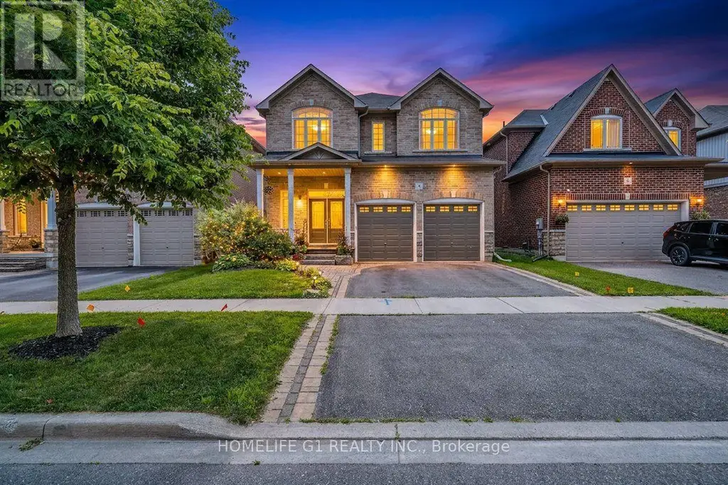 47 Holyrod Drive, Clarington (Courtice)