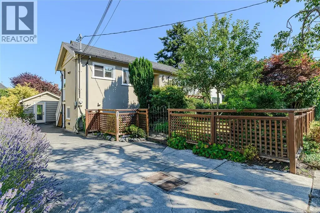 129 Moss St, Victoria