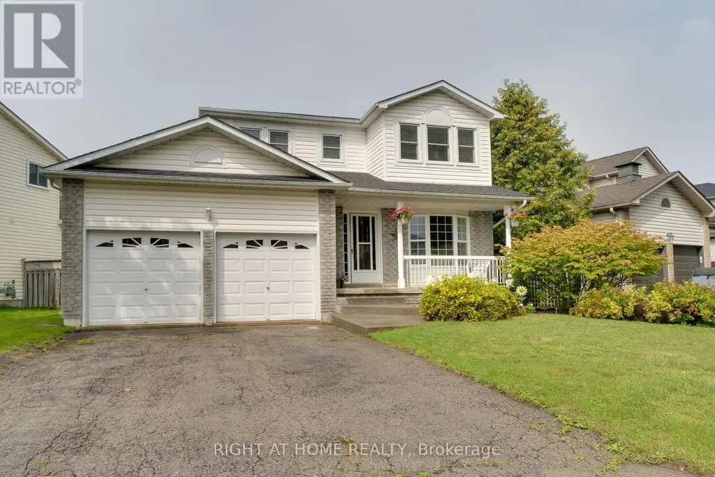 234 Philip Court W, Centre Wellington (Fergus)