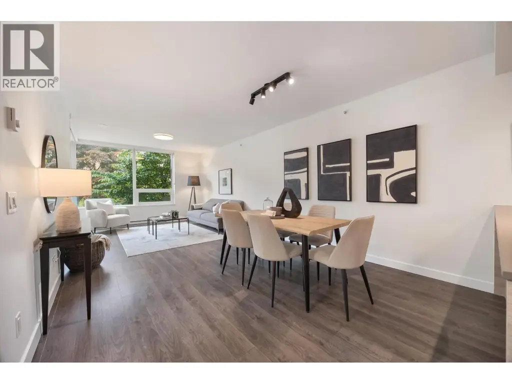 Th2 988 Quayside Drive, New Westminster