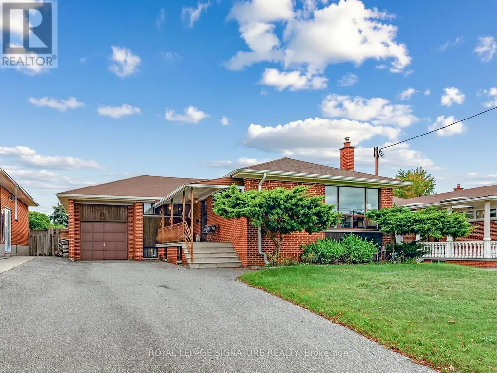 31 Diana Drive, Toronto (Downsview-Roding-CFB)