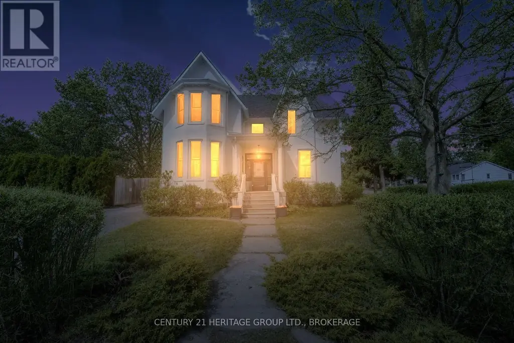 201 Bridge Street W, Greater Napanee (Greater Napanee)