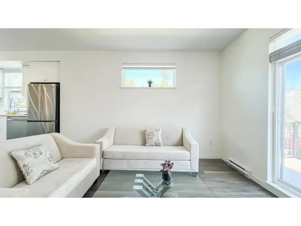 1 15487 99a Avenue, Surrey