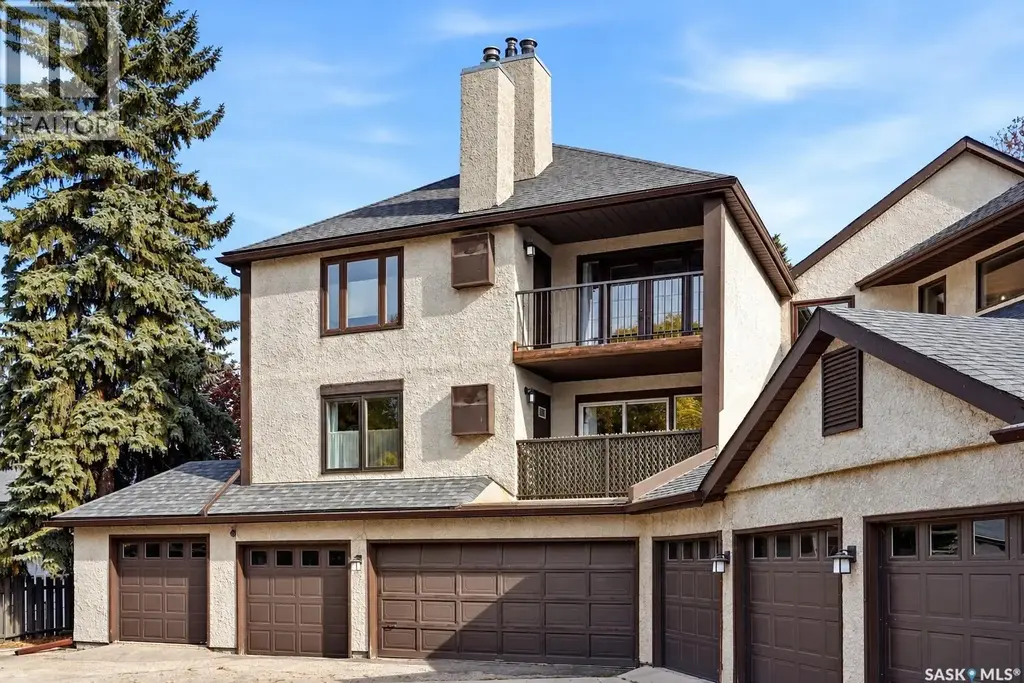 304 1002 Gryphons Walk, Regina