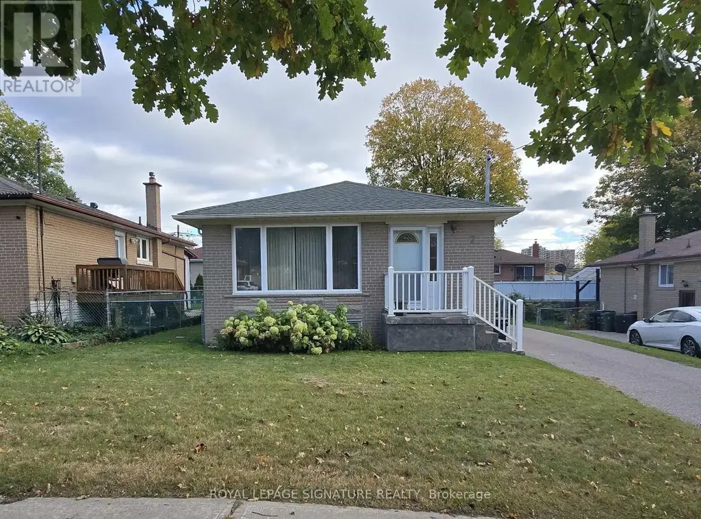 7 Scotchdale Avenue, Toronto (Eglinton East)
