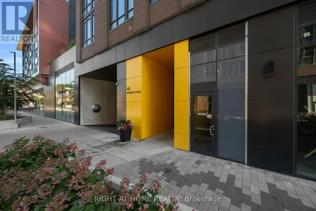 1002 - 45 Baseball Place, Toronto (South Riverdale)