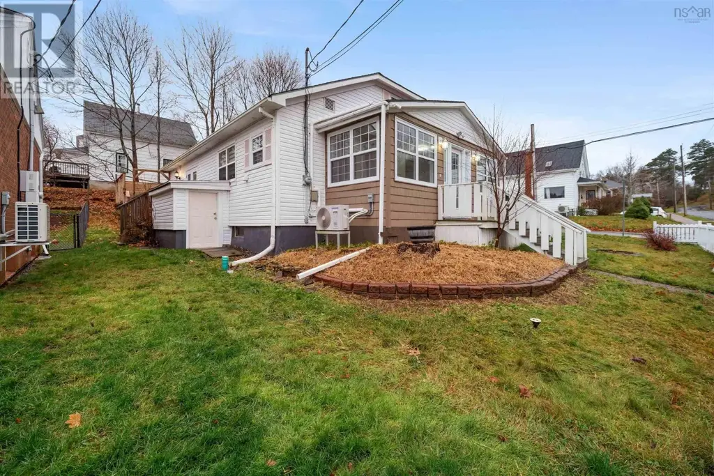 140 Maple Avenue, New Glasgow