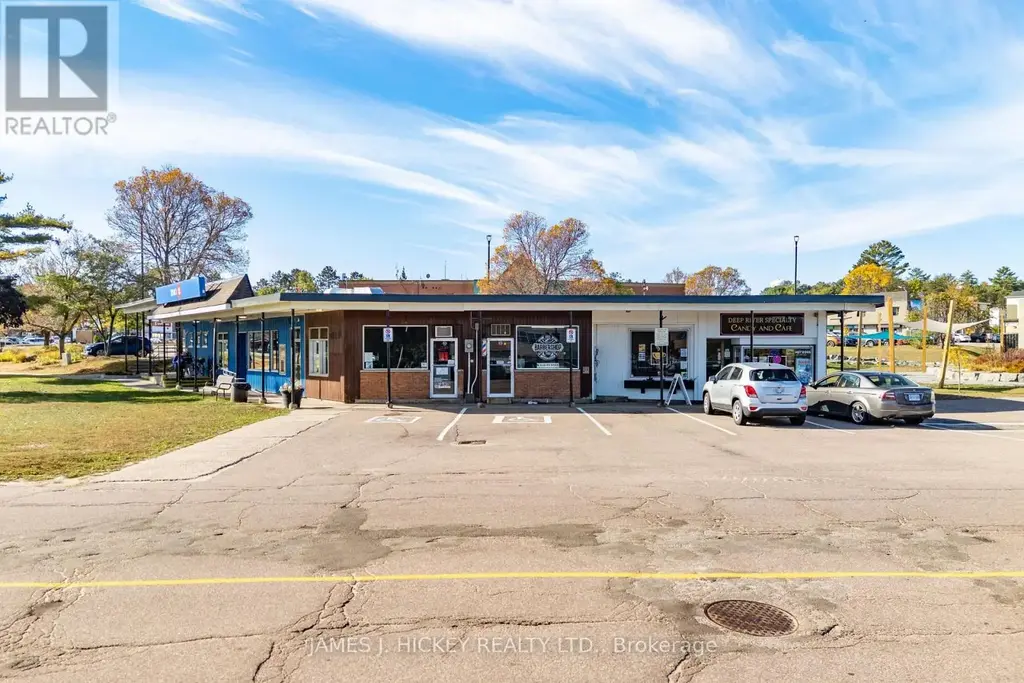 10 Ridge Road, Deep River