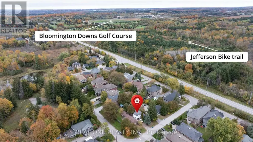 26 Capelle Street, Richmond Hill (Oak Ridges Lake Wilcox)