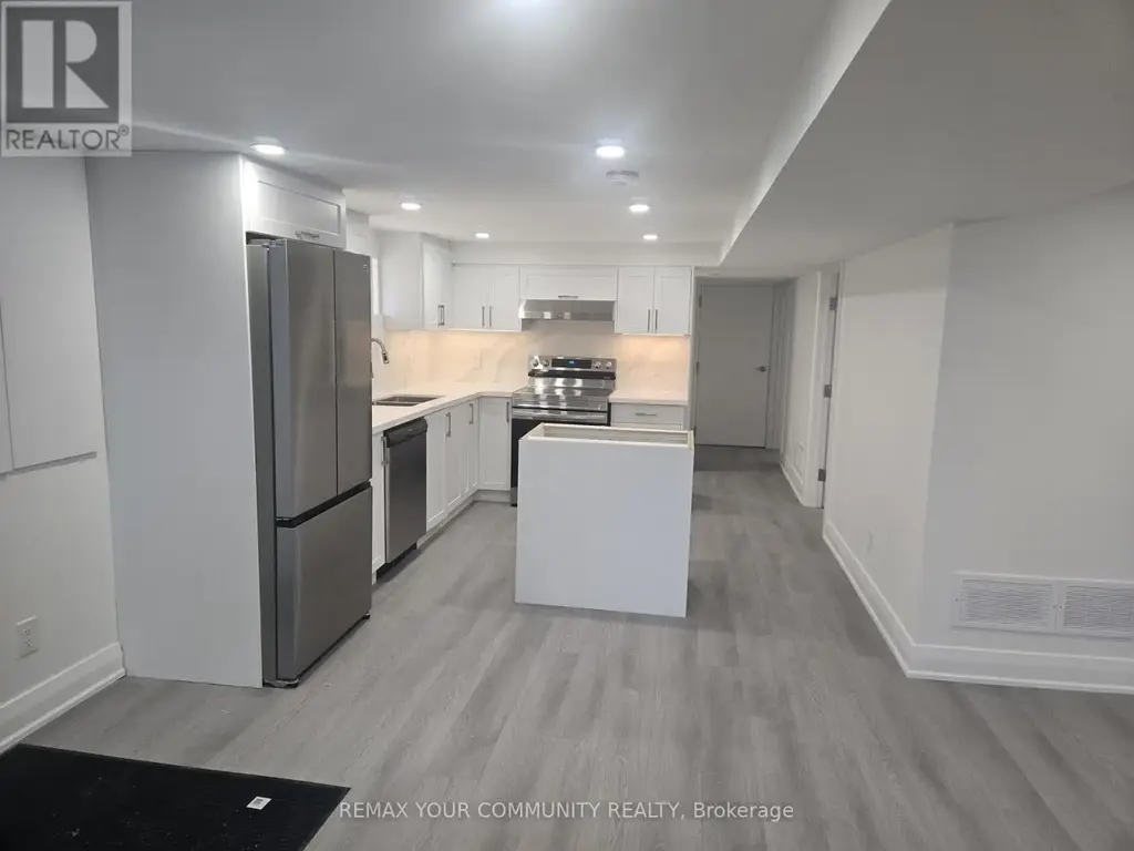 64 Rockport Crescent, Richmond Hill (Crosby)
