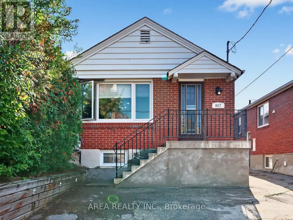 867 Glencairn Avenue, Toronto (Yorkdale-Glen Park)