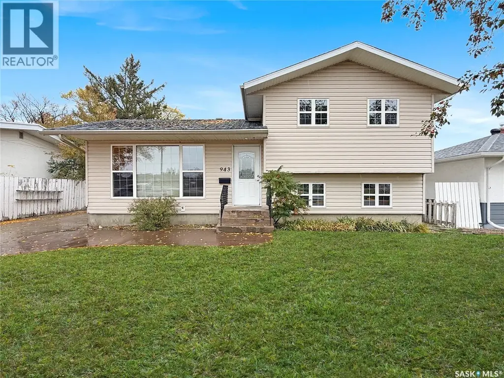 943 11th Avenue Ne, Swift Current