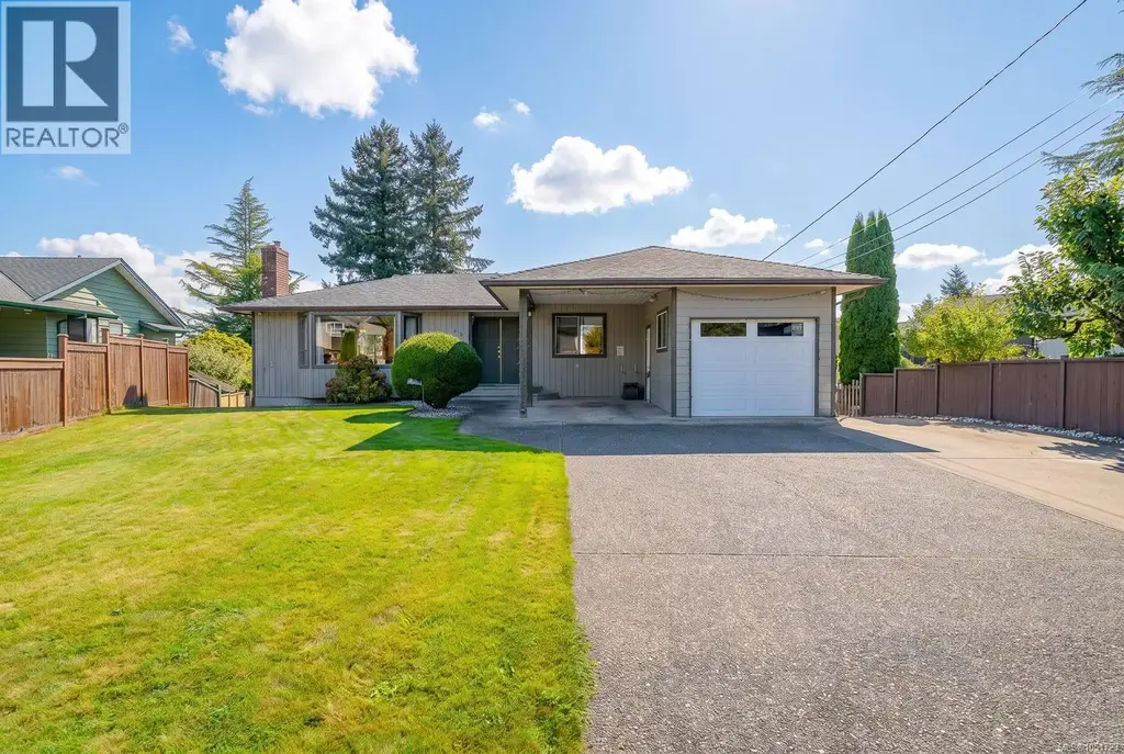 551 Birch St S, Campbell River
