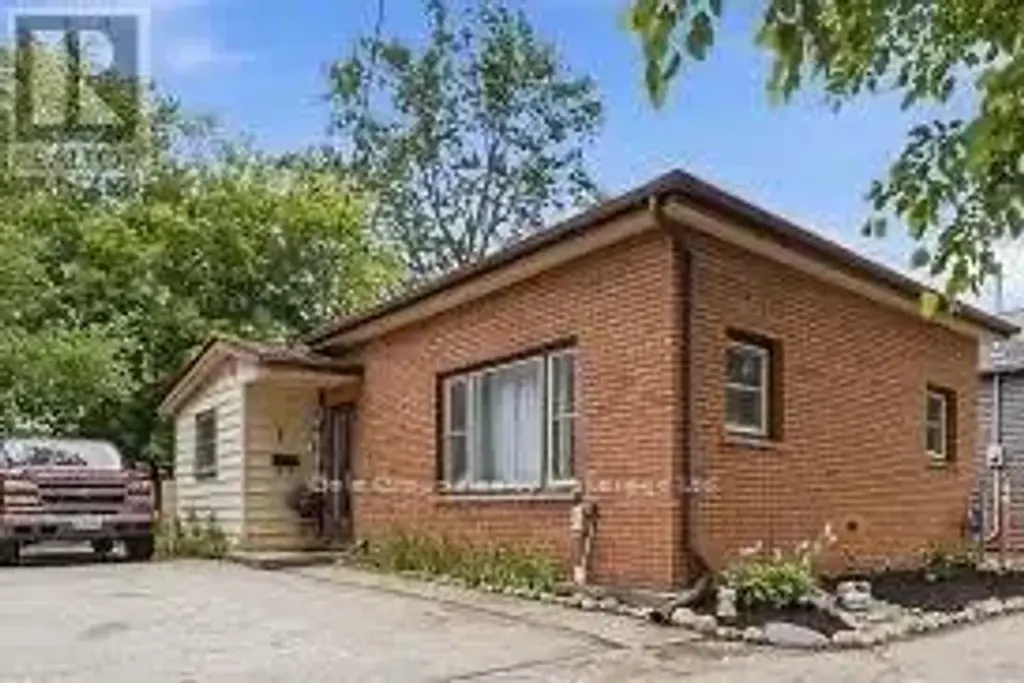 1 Britton Drive, St. Thomas