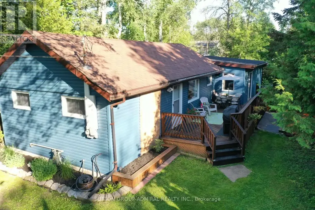 1087 Elm Road, Innisfil