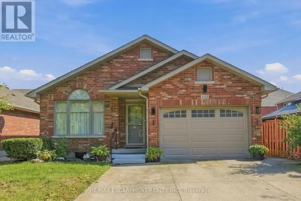 102 Cove Crescent, Hamilton (Stoney Creek)