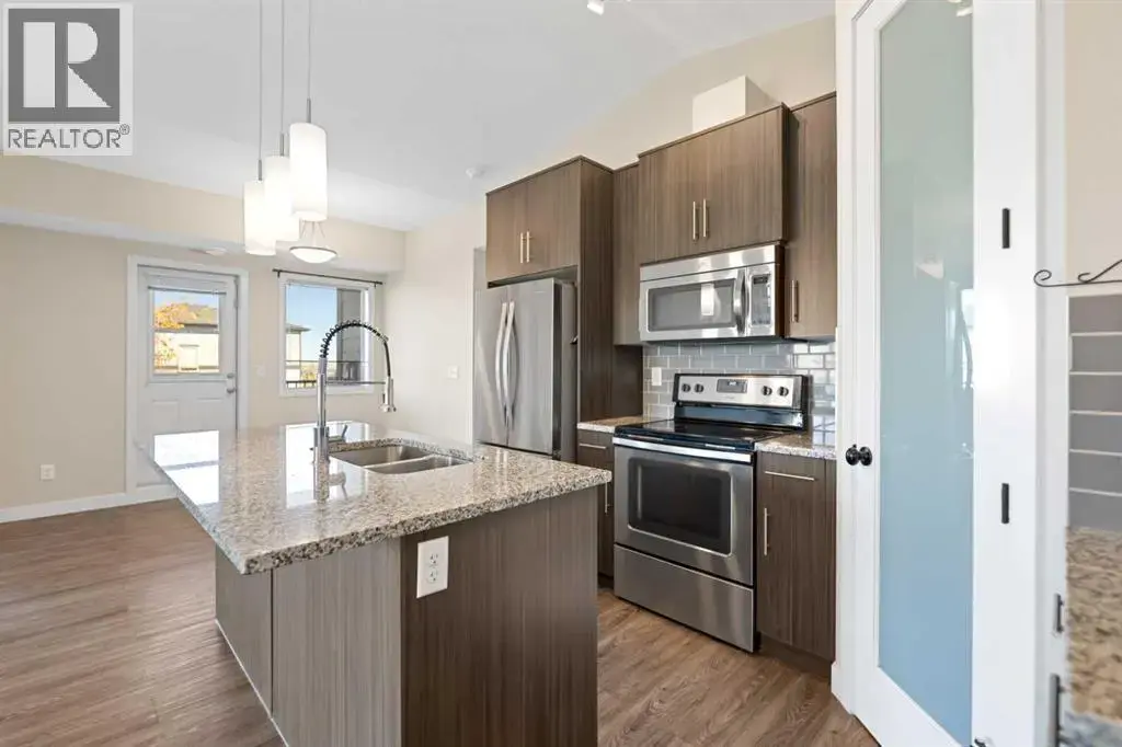 1921, 2461 Baysprings Link Sw, Airdrie
