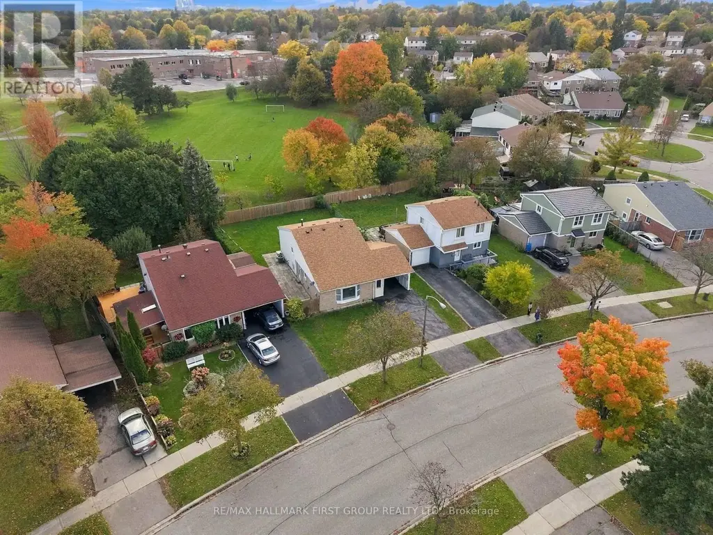 250 John Tabor Trail, Toronto (Malvern)