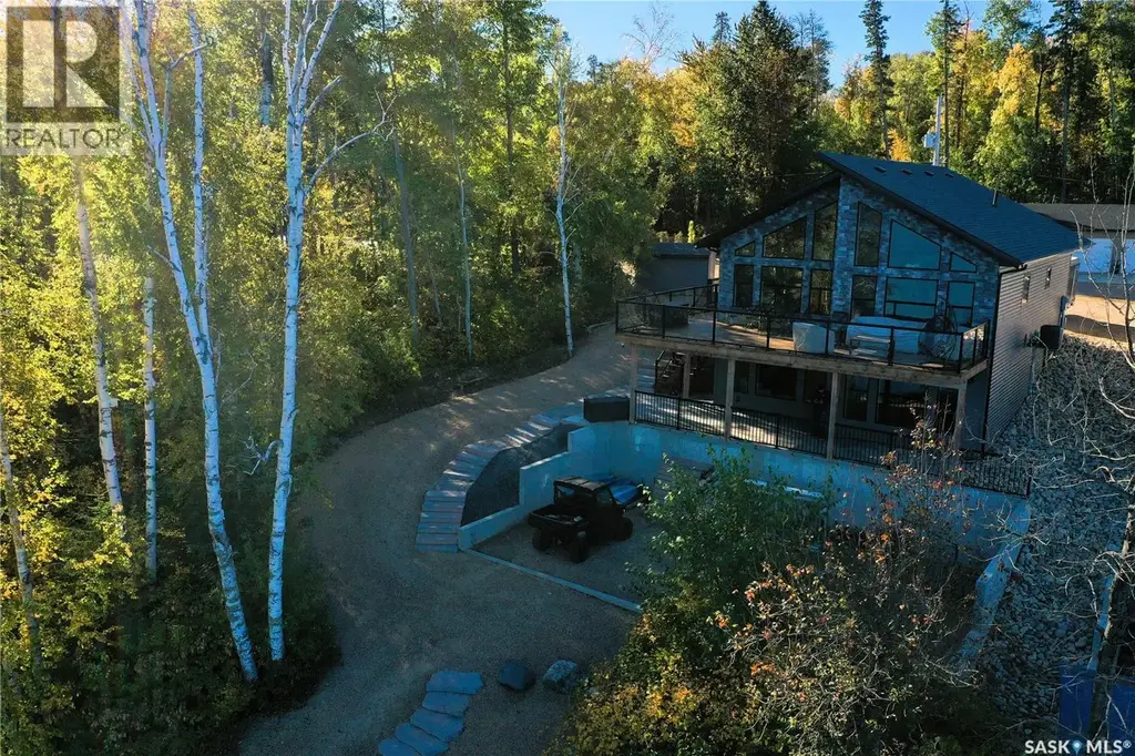 1124 Birch Avenue, Tobin Lake